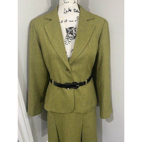 BLACKER Green 2-Piece Business/Career Jacket and Pleated Skirt Suit Size 10 - Picture 12 of 16